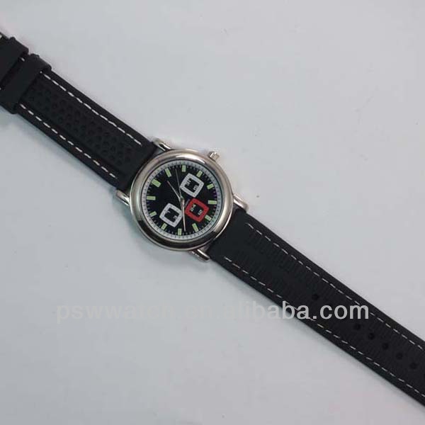 2014 new silicone bracelet alloy wrist watch