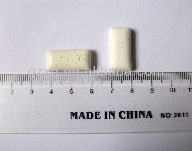 Full Automatic 1-2grams chewing gum tablet sachet packing machine