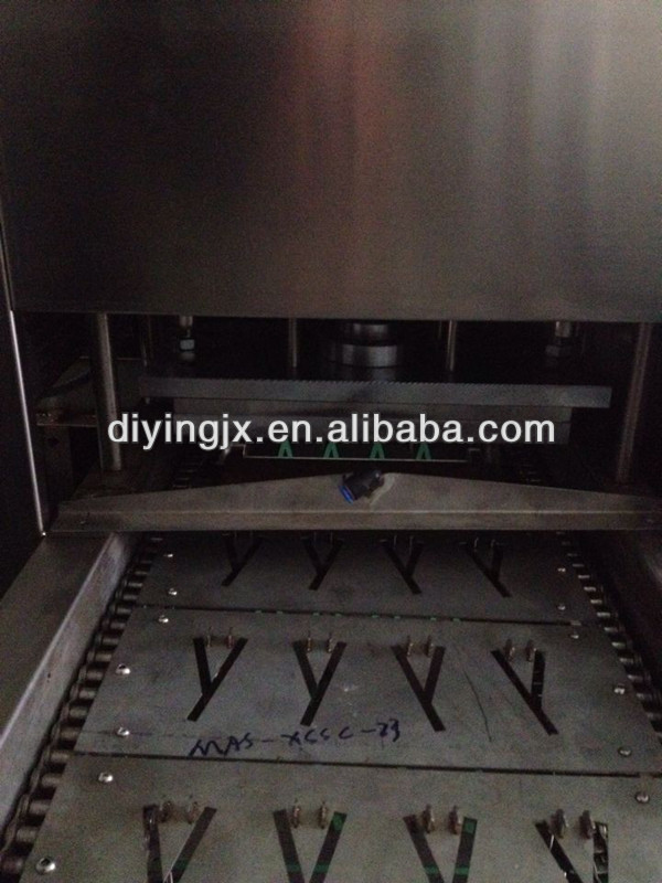2014 new design Chicken feet cutter for frozen chicken feet/chicken feet cutting machine