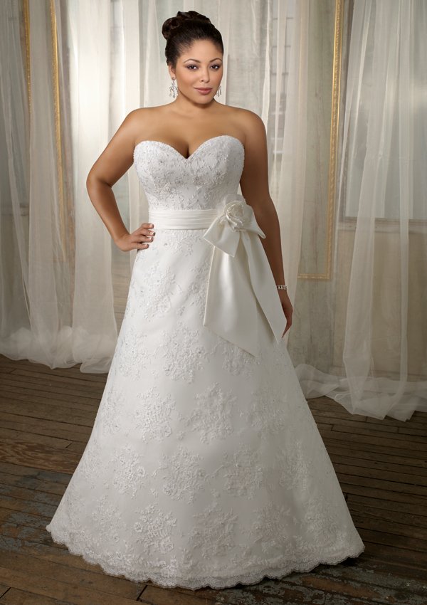 Wedding dress fat bride