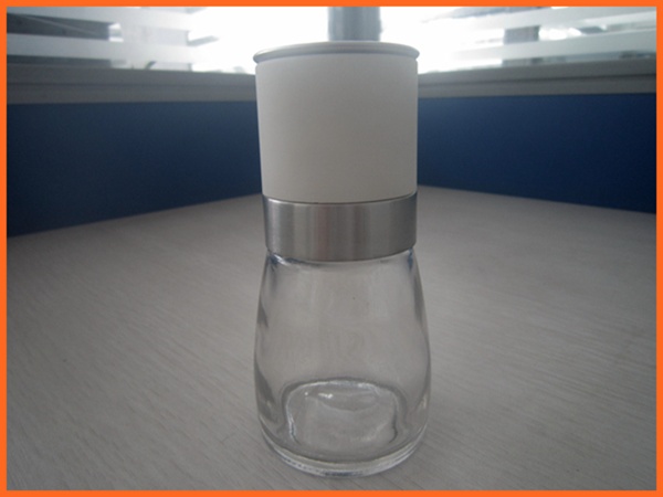 Glass bottle salt pepper spice grinder