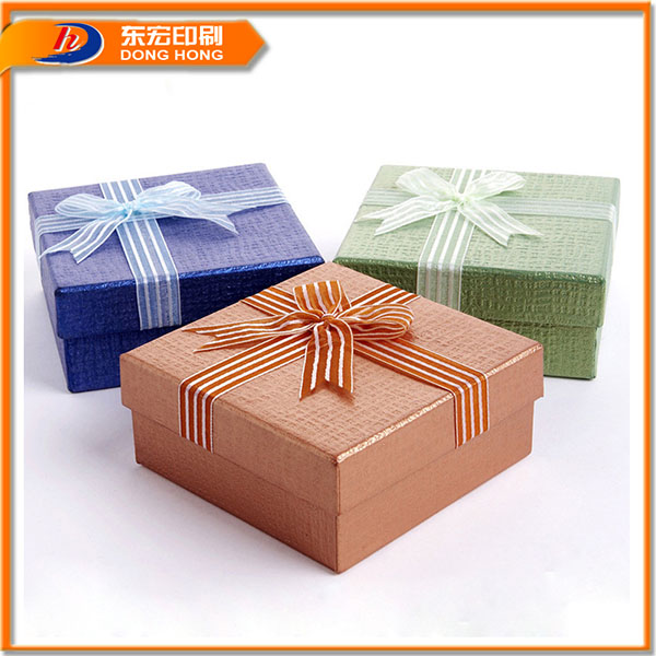 gift round tin box,champagne bottle gift boxes