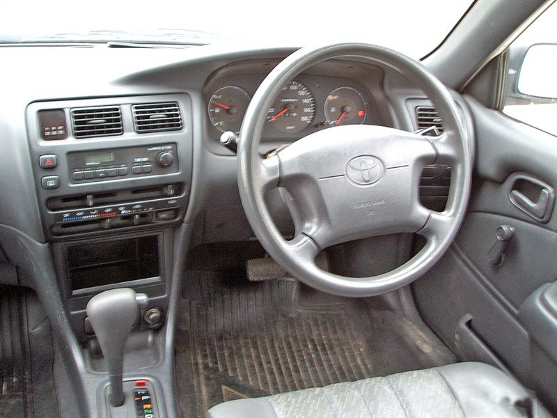 toyota corolla 2002 white. 2002 TOYOTA Corolla Van DX