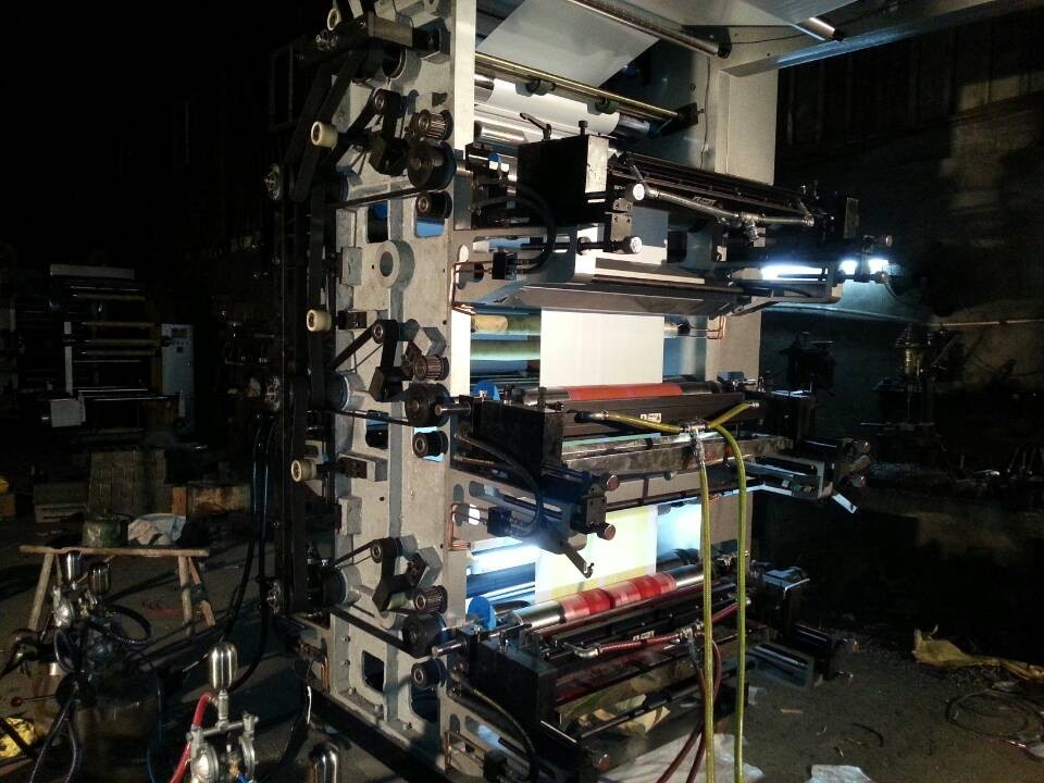 主人公のブランド衣類の取扱表示ラベル印刷機仕入れ・メーカー・工場