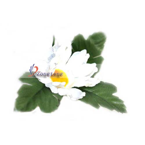 Daisy Garland Wedding Decor Silk Flowers Wreath White
