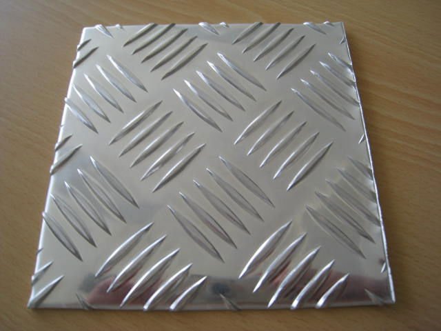 Aluminio: Chapa damero de ALUMINIO en