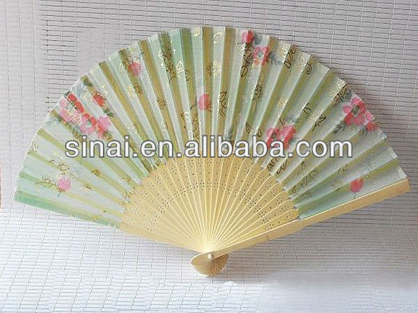 結婚祝いの手ファン/よく売れる人気のパーソナライズウェディングシルクのファン問屋・仕入れ・卸・卸売り