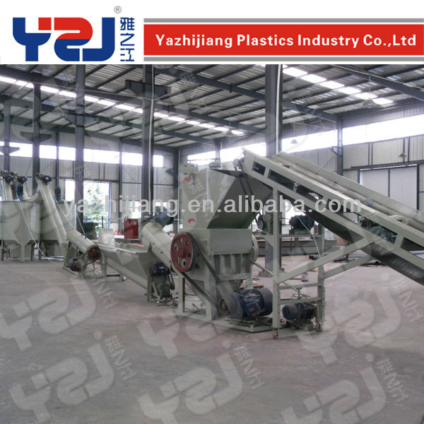 PET bottle flakes making machine
