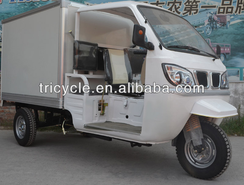 中国の自動車人力車150ccの貨物価格インドで問屋・仕入れ・卸・卸売り