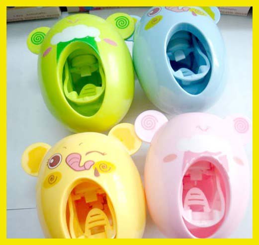Wholesale - Novelty creative cartoon animal pattern automatic lazy toothpaste dispenser squeeze device hand free