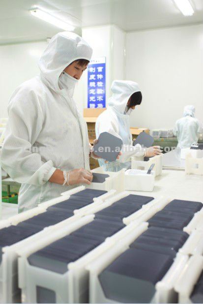 ホット販売ceおよびtuv認定260w高効率のモノラル結晶pvソーラーパネル中国での製造問屋・仕入れ・卸・卸売り