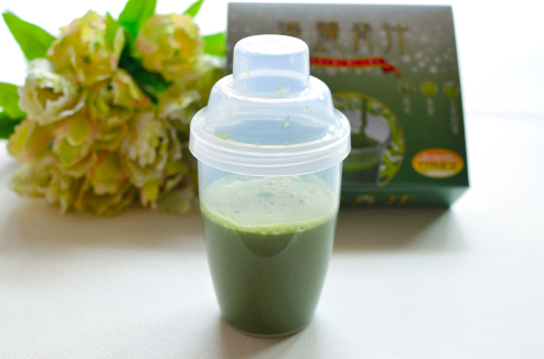 Brand names of fruit juices powder is Tanrei Aojiru