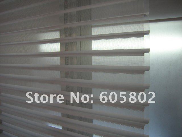 SILENT electric curtain blinds,Free shipping,1.0-1.5m width with remote control 