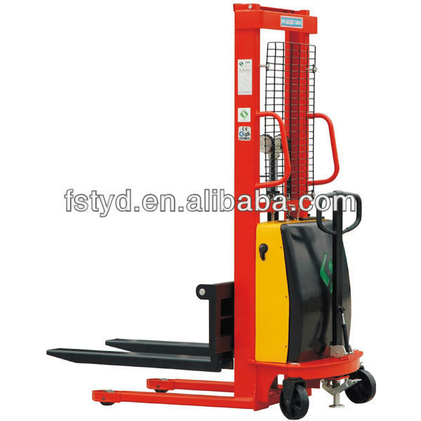toyota electric pallet stacker #2
