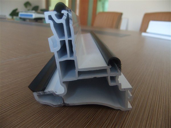 プラスチック製ローラーシャッター問屋・仕入れ・卸・卸売り