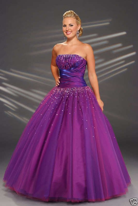 Wholesale prom dresses