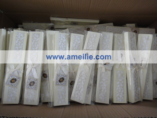 beige gift box.jpg