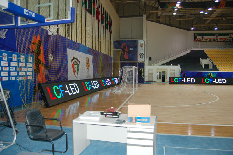 alibabaのp16の競技場の境界広告ledディスプレイスクリーンledパネル問屋・仕入れ・卸・卸売り
