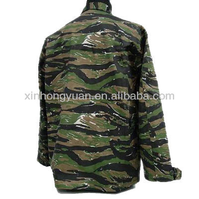 迷彩服均一なジャングルの軍の余剰物資問屋・仕入れ・卸・卸売り