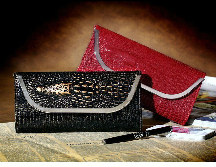2013 New Arrivals Patent Leather Crocodile Pattern Wallets Ladies leather small purses Fashion Handbags Purse