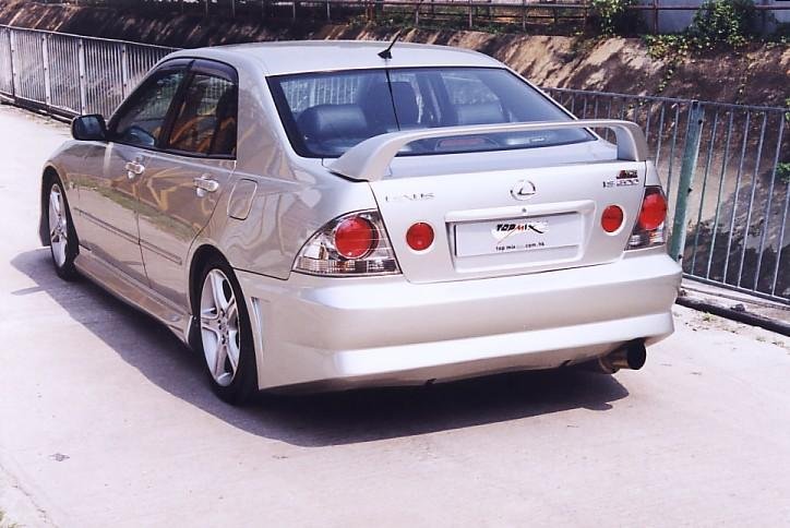 Toyota Altezza IS200SA Style Rear Bumper 1 FEATURE