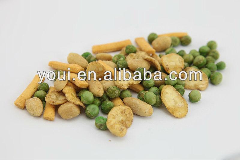 Crispy Mix Snacks of beans and crackers