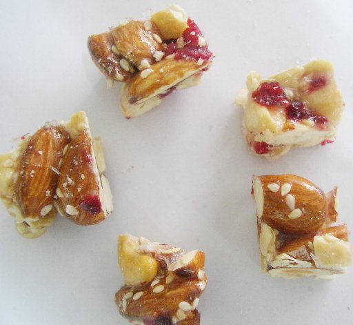 2014 new flavored Pomegranate Crunch Snack