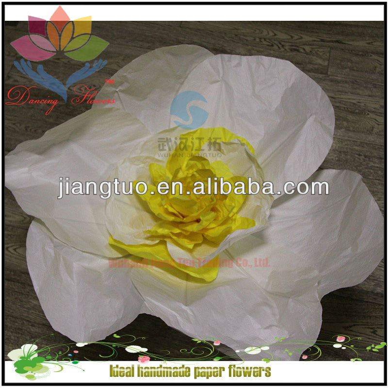 flower shaped lollipop with your design