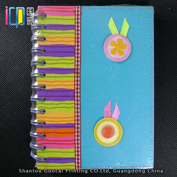 Decoración de cuadernos con hojas de colores Imagui