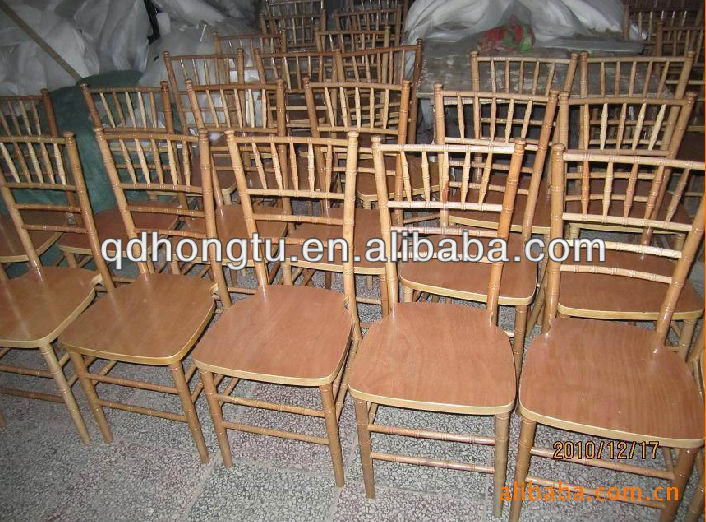 アンティーク白のファッション販売のための木材の結婚式キアヴァリ椅子仕入れ・メーカー・工場