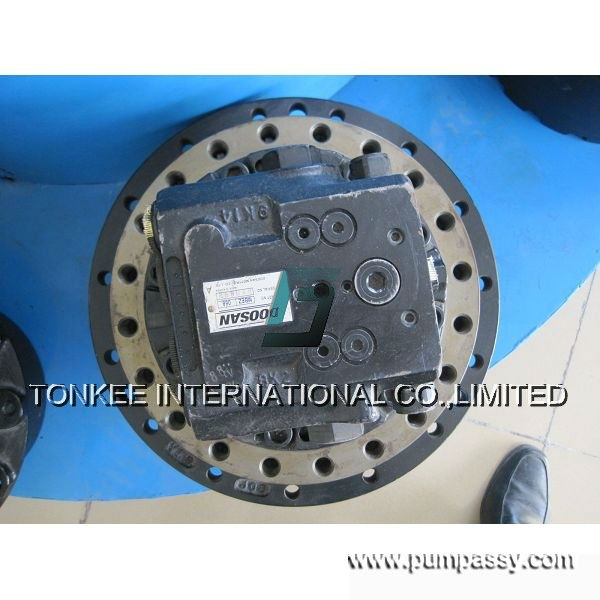 DOOSAN GM18 travel motor assy for KOMATSU PC120-6 (2).jpg