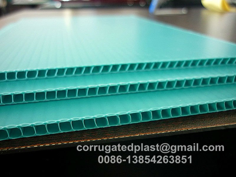 plastic corrugated sheet 4mm_.jpg