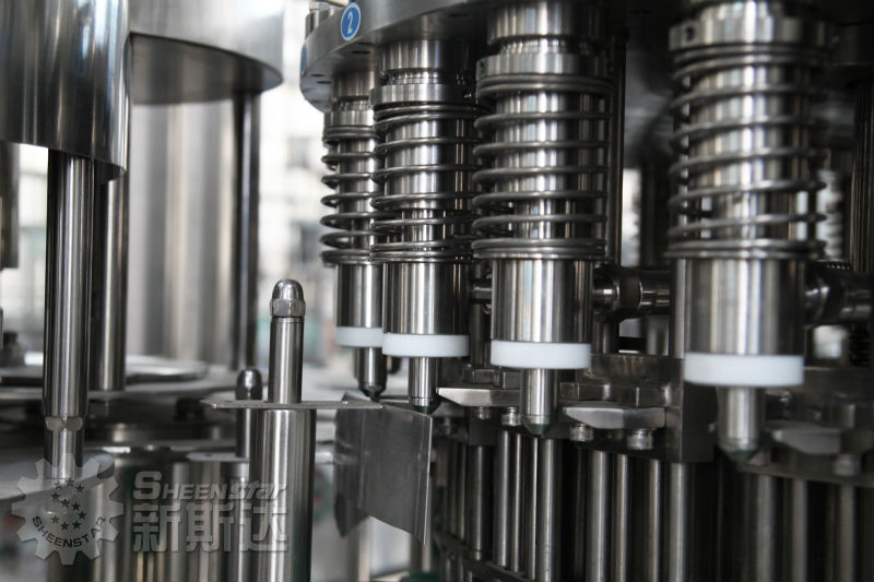 2013 hot sales strong coconut water filling machine
