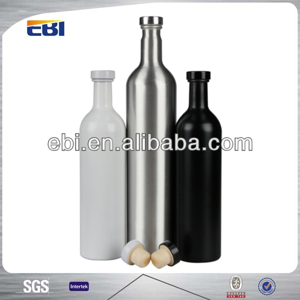 Twist cap bottle for non alcoholic red wine
