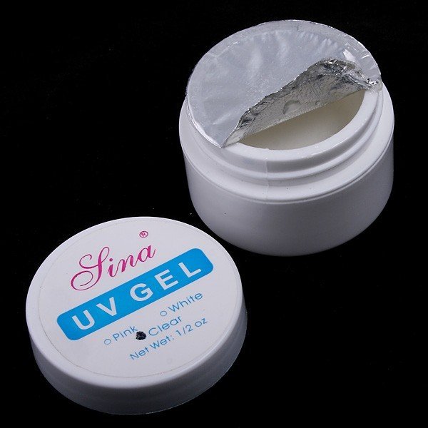 Suitable to apply on UV gel nails, acrylic nails, natural nails, etc
