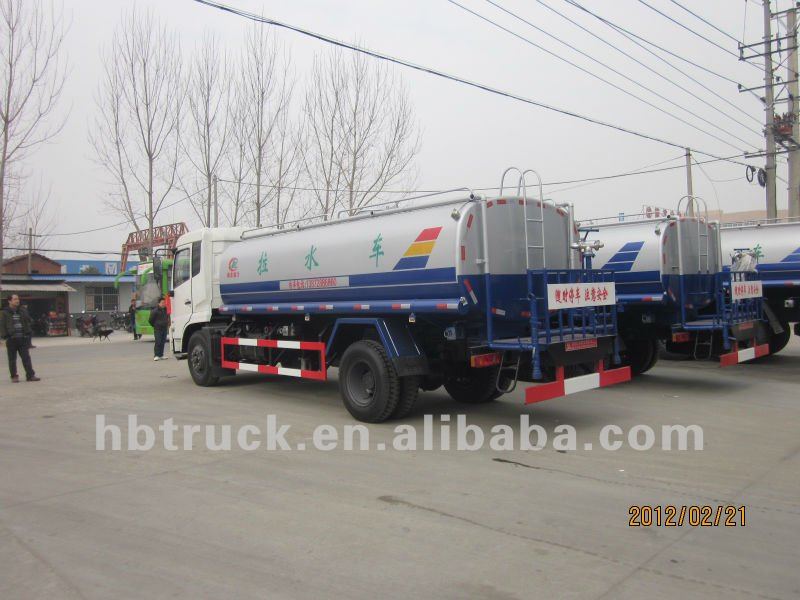 10000L water truck .jpg