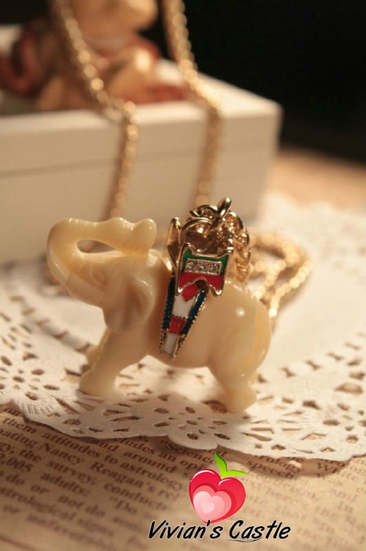 Jade Elephant Pendant