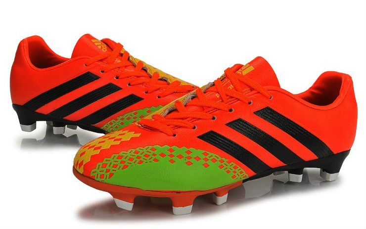 2013 hot sale OEM/ODM soccer shoes, retail or wholesale
