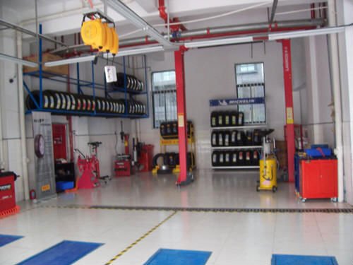 100-200のM2の全自動quickrepairの研修会のための車体のrepair&maintenance装置か用具または設計供給問屋・仕入れ・卸・卸売り