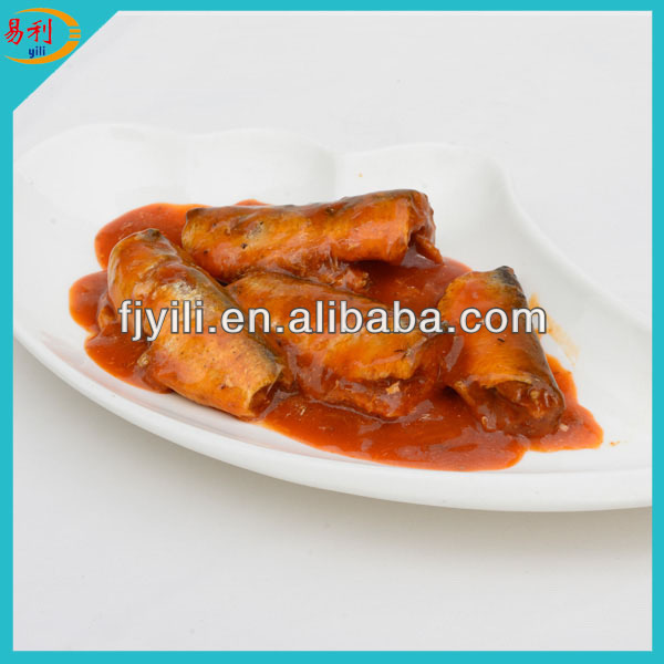 Halal canned sardines in tomato sauce from Chinese manufacturer