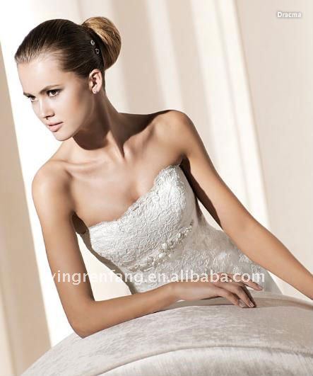 Gorgeous Aline Lady Arabic Wedding Dresses 2011 Satin Ruffle Strapless 