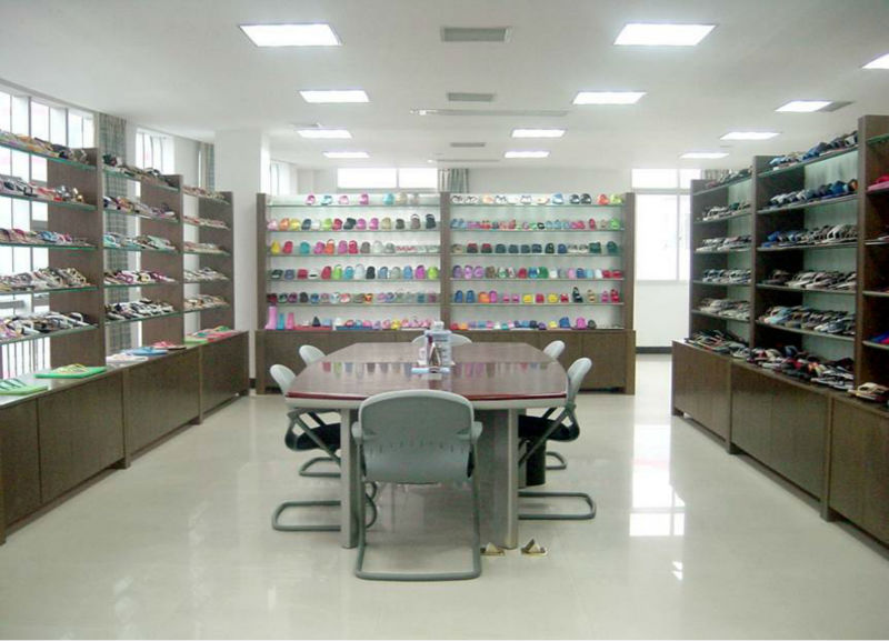 サーベル夏ファッション中国靴工場フリップは、ビーチサンダル/ビーチスリッパ仕入れ・メーカー・工場