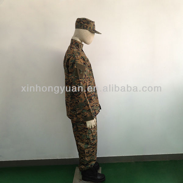 新しいデザイン2013綿３５％ポリエステル６５％陸軍の制服問屋・仕入れ・卸・卸売り