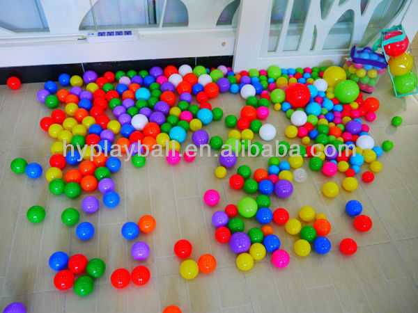 カラフルなソフト防水プラスチックldpe材料とボールを再生子供のための環境問屋・仕入れ・卸・卸売り