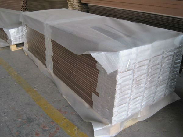 木材やプラスチック複合材デッキの床/ベランダデッキ問屋・仕入れ・卸・卸売り