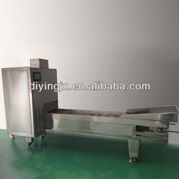 2014 new design Chicken feet cutter for frozen chicken feet/chicken feet cutting machine
