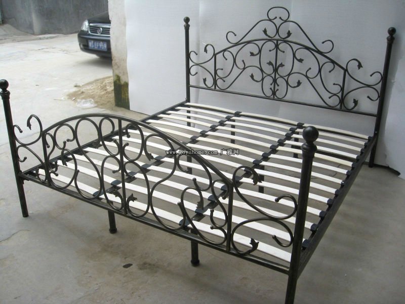 装飾的な錬鉄製のベッド鉄ベッド寝室用仕入れ・メーカー・工場
