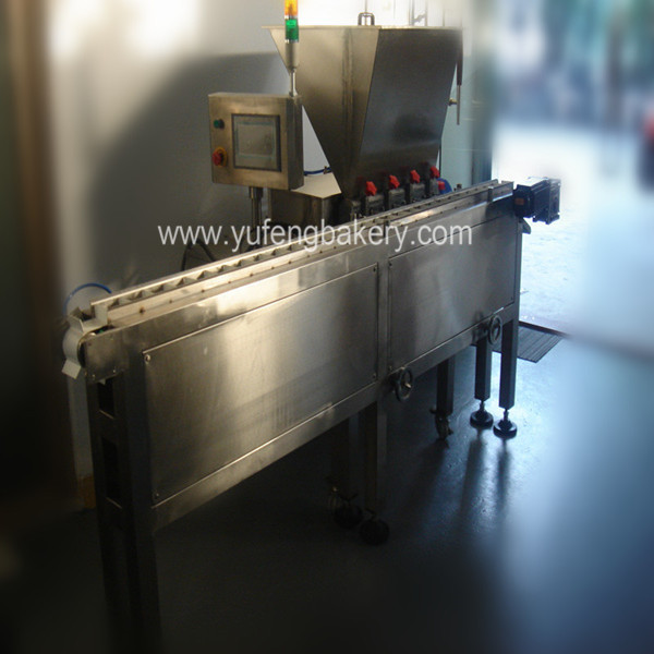 CE Proved Automatic Horizontal Cream Filling Machine