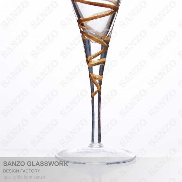 lead free transparent lining champagne flutes