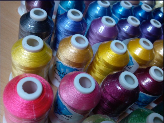 の刺繍機の糸ポリエステル、 家庭用刺繍スレッド-- 家のための理想と商用機マシン仕入れ・メーカー・工場